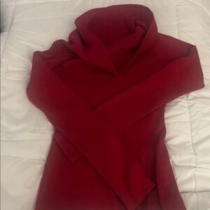 Tahari Vibrant Red Knit Long Sleeve Ribbed Shirt
